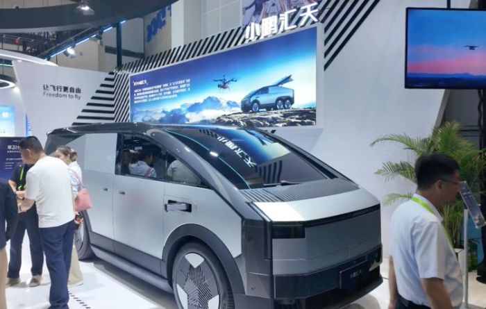 Қытайлық XPeng ұшатын модулі бар көліктер өндірісін бастады