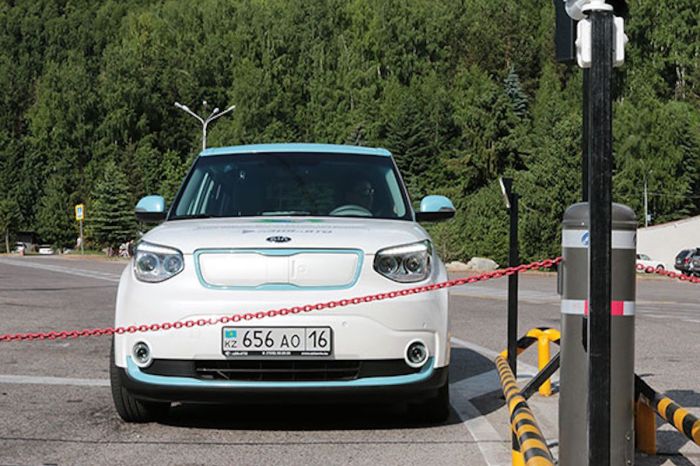 Шымбұлаққа кіретін көліктерге шектеуге қатысты өтініш Конституциялық сотта қаралады