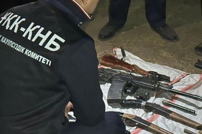 ​Қазан айында ҰҚК 40 шақты қару жарақ тәркіледі