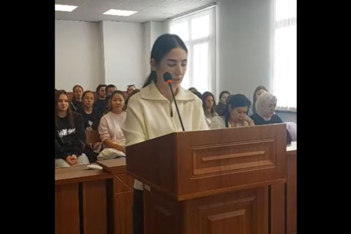 ​Сот залындағы көз жасы: Яна Легкодимованың өліміне қатысты іс бойынша жарыссөздер өтті