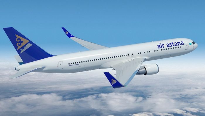 Air Astana апатты есікті ашқан жолаушыдан 23 млн теңге шығын талап етті