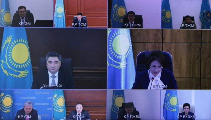 Премьер-министр: ЖРВИ кезіндегі медициналық қызмет көрсетуге қатысты сұрақтар бойынша Әлназарова жауап береді