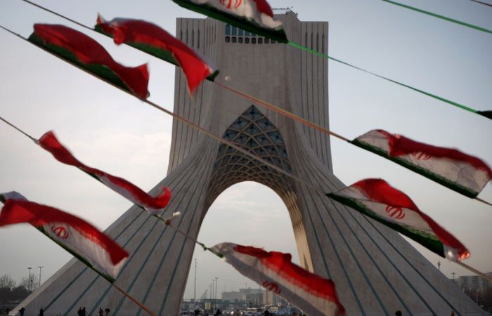 Иран президенті астананы Тегераннан көшіруді ұсынды