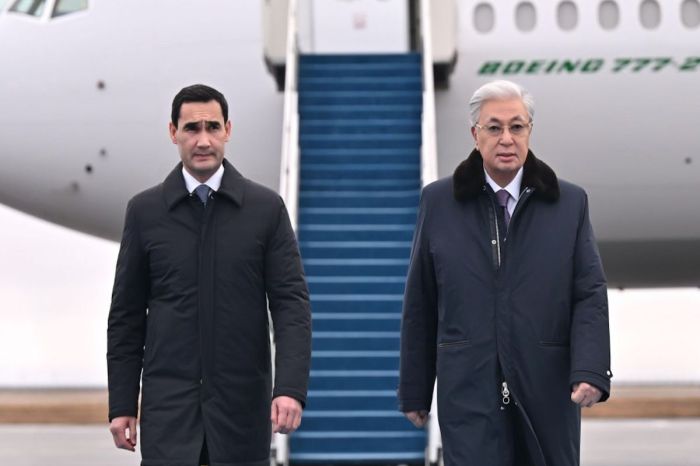 ​Түркіменстан Президенті мемлекеттік сапармен​ Қазақстанға келді