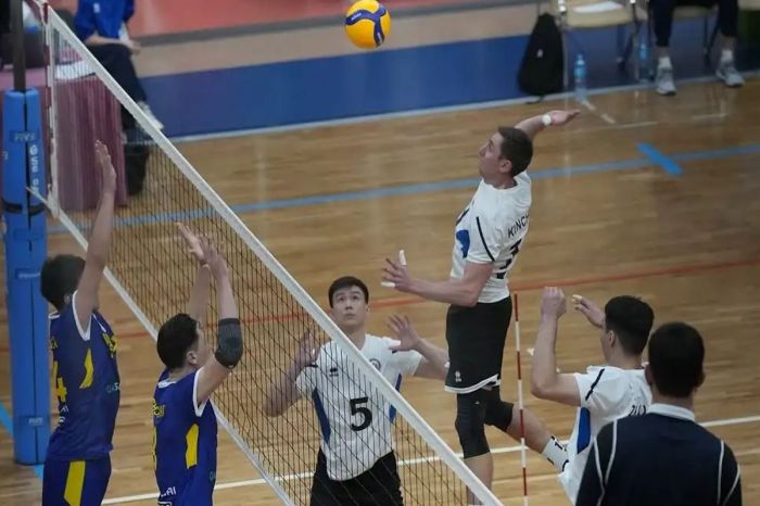 Атыраудағы алаң, «видеочеллендж» жүйесі, жарналар: волейбол клубтары федерацияға қатаң талап қойды