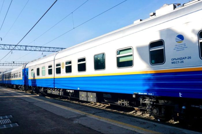 ЕАЭО азаматтары үшін тексеру қысқартылып, пойыздарға бірыңғай билет енгізілуі мүмкін