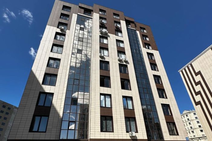 Жобаға сай емес: Атырауда заңсыз салынған 10-қабат бұзылуы мүмкін