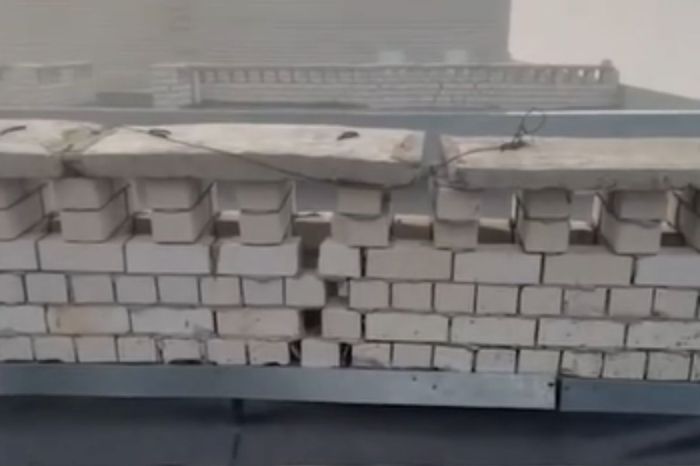 Атыраудағы Береке ықшамауданында тоғыз қатарлы үйлер тексеріліп жатыр