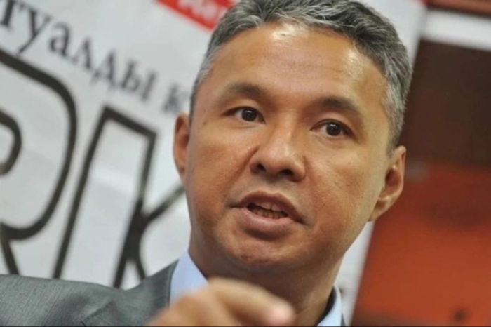 "Самұрық-Қазына" басшысының табысы Мәжілісте сынға алынды