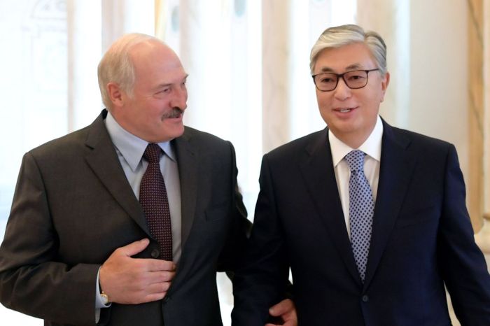 ​Лукашенко Қазақстан Президентінің қабілетін жоғары бағалады