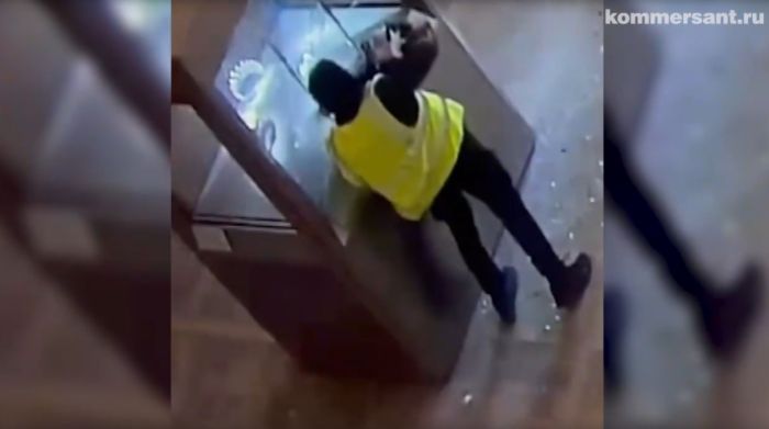 Луврдағы ұрлықтың жаңа кадрлары жарияланды