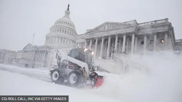 ​АҚШ-қа ең қатал қыс келді: 24 штатта төтенше жағдай жарияланды