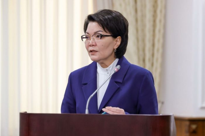 Тоқаев еңбек және халықты әлеуметтік қорғау министрін қызметтен босатты