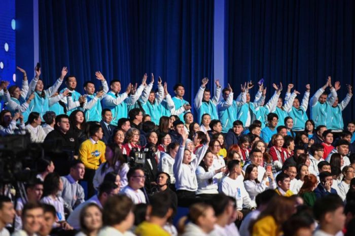 Президент: «Қазір еліміздегі волонтерлердің саны 300 мыңға жетті»