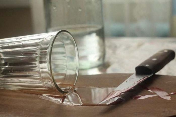 Атырауда полицейді пышақтау оқиғасы жалғасын тапты