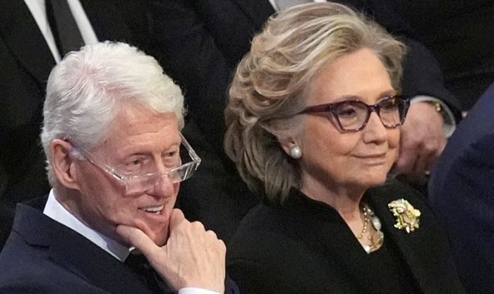 Билл мен Хиллари Клинтон Эпштейн ісі бойынша куәлік беруге келісті