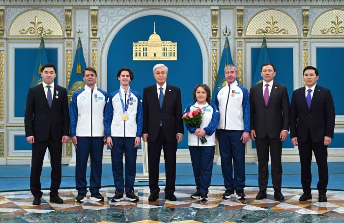 Мемлекет басшысы Олимпиада чемпионы Михаил Шайдоровты марапаттады