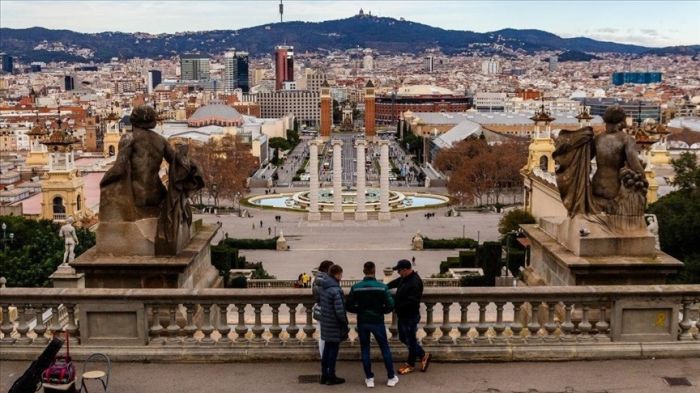 Каталония туристерге салынатын салықты екі есе арттырды