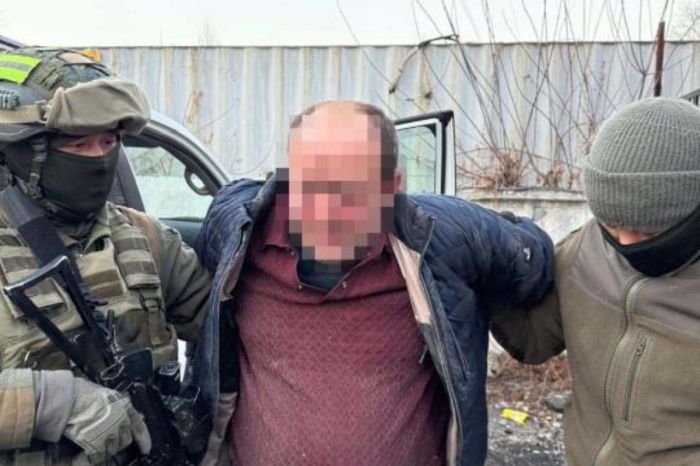 Алматыда 8 кг метамфетамин тәркіленіп, күдікті қамауға алынды.