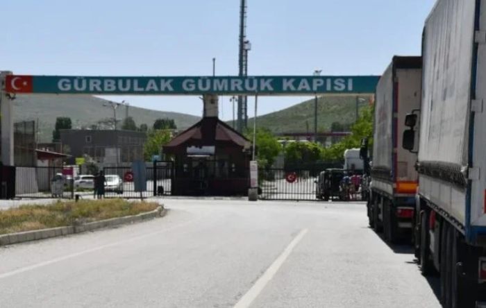 Түркия Иранмен үш шекаралық өткелді уақытша жапты