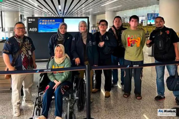  Сұлтан ​​Сәрсемалиев пен оның жұбайы Қазақстанға қалай экстрадицияланды