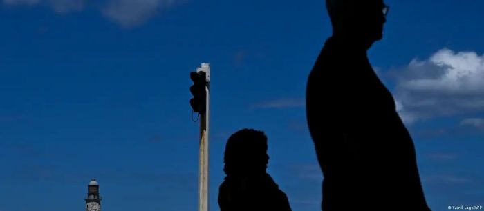 Кубада 10 миллион адам жарықсыз қалды