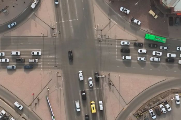 Цифрлық бақылау: ​Атырауда 78 “ақылды” бағдаршам ​іске қосылды