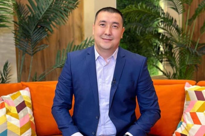 Алматыда миллиондық аудиториясы бар заңгер-блогер ұсталды