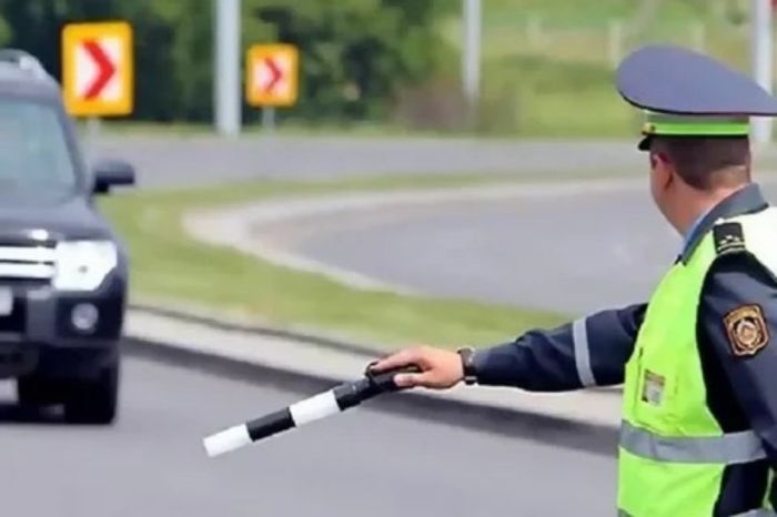 3000-ға жуық көлік айып тұрағына қойылды: Атырау облысында айыппұл төлемегендер анықталып жатыр