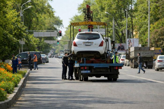 Қазақстанда айыптұрақтар ақылы болады: көлікті қайтару қанша тұрады?