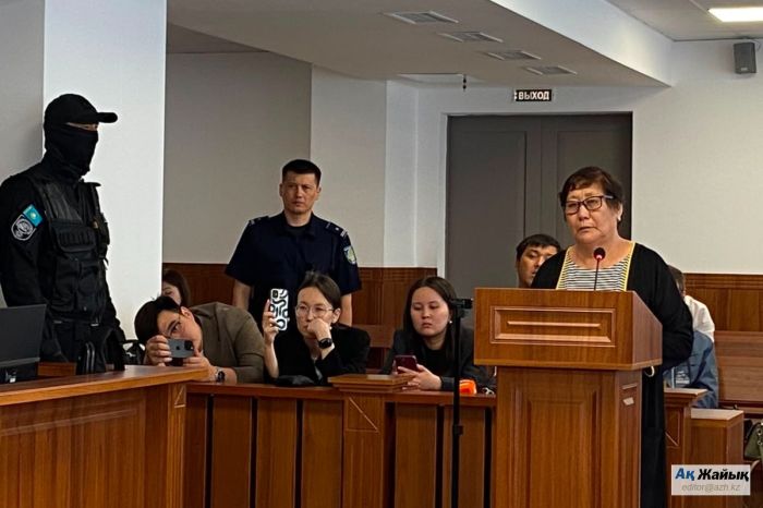 «Сонда бүтін отбасын қырып салу міндет пе?». Сотта марқұмдардың туыстары Сәрсемалиевтің уәжін жоққа шығарды