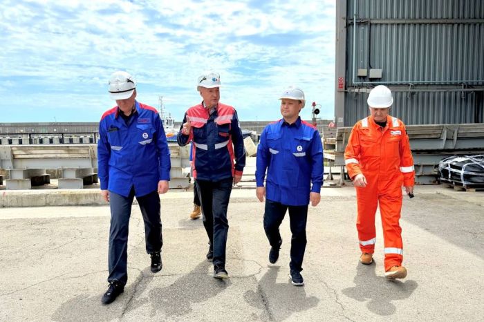 ҚМГ басшысы Новороссийскдегі Каспий құбыр консорциумының нысандарын аралады