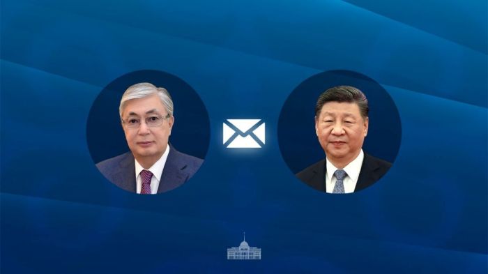 Тоқаев Си Цзиньпинді туған күнімен құттықтады
