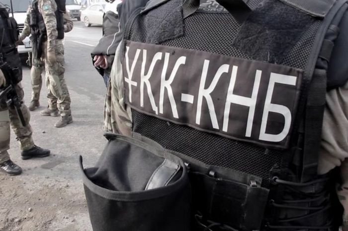 ​Алматы облысында коммуналдық кәсіпорын басшысы пара алды деген күдікпен ұсталды