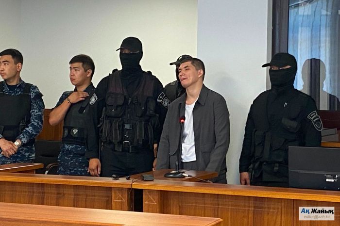 «​​Жазықсыз адамдарды өлтірдім деп ойламаймын»: Сәрсемалиев сотта жауап беруді жалғастырды​​​