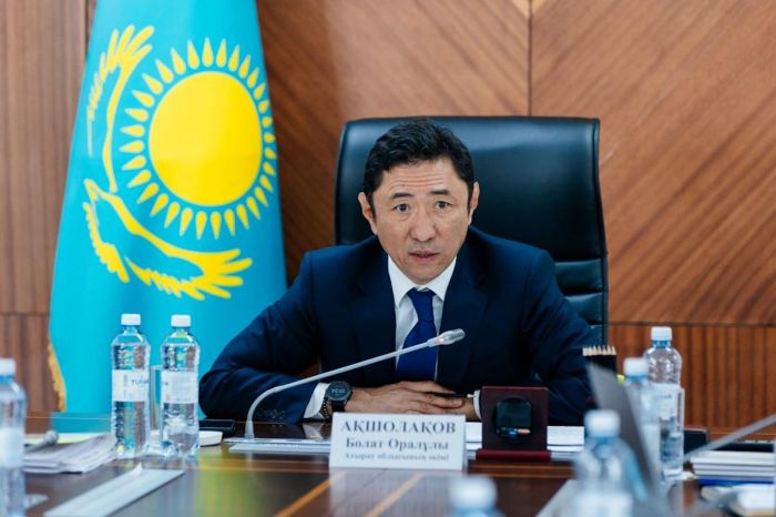 Атырау облысының жаңа әкімі шенеуніктерге тапсырмаларды орындауға жеті күн берді