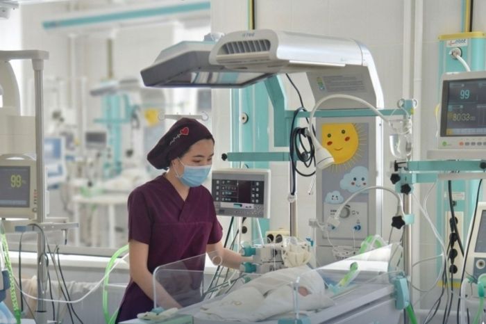 ​Атырауда шала туған нәрестелердің көру қабілетін сақтайтын жоғары технологиялық операциялар жасалуда