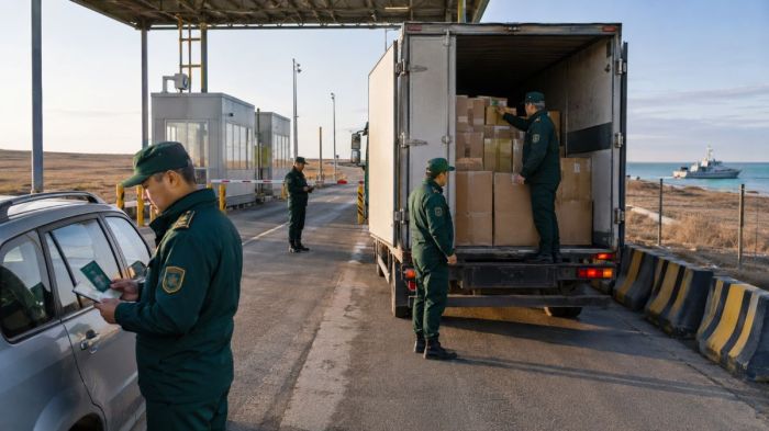 1,5 миллиард теңге және тонналаған бензин: шекарашылар мыңдаған заңбұзушылықтың жолын кесті