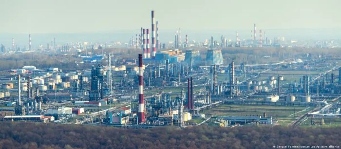 ​Жыл басынан бергі 70-ші шабуыл: Самара мен Уфадағы МӨЗ тағы да соққы алды