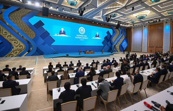 Тоқаев Қазақстанға неліктен Халық Кеңесі қажет екенін түсіндірді
