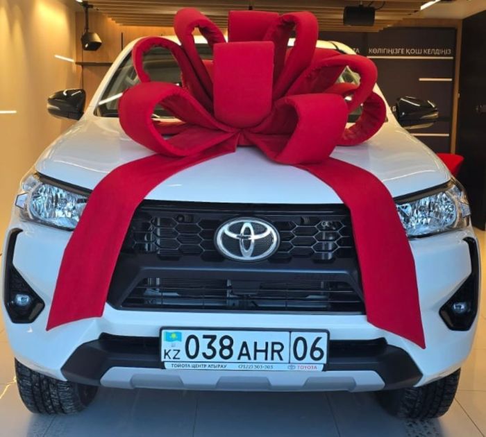 Атырау тұрғыны Toyota Hilux көлігін жалға беріп, көлігінен айырылды: сақтандыру компаниясы төлем жасаудан бас тартты