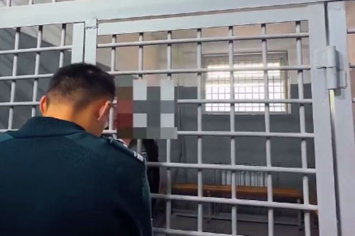 Атырауда бұрын жүргізуші құқығынан айырылып, көлік басқарған азамат қолға түсті