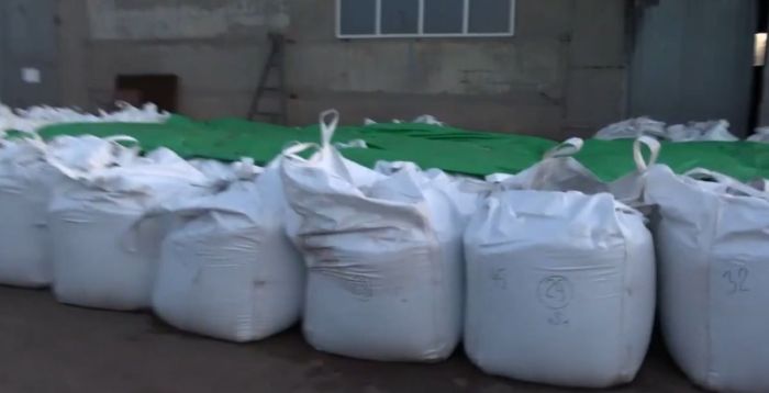 ​Қазақстаннан құны 1,5 млрд алтын кенін заңсыз шығармақ болғандар ұсталды