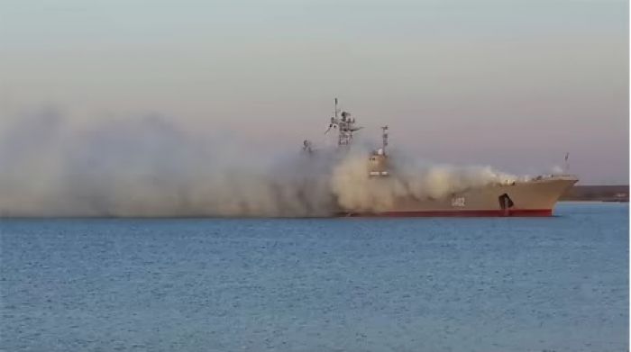 ВМС поразили "Нептуном" похищенный россиянами корабль "Константин Ольшанский" 