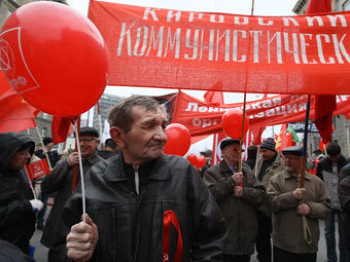 Первомайские демонстрации в России прошли без происшествий
