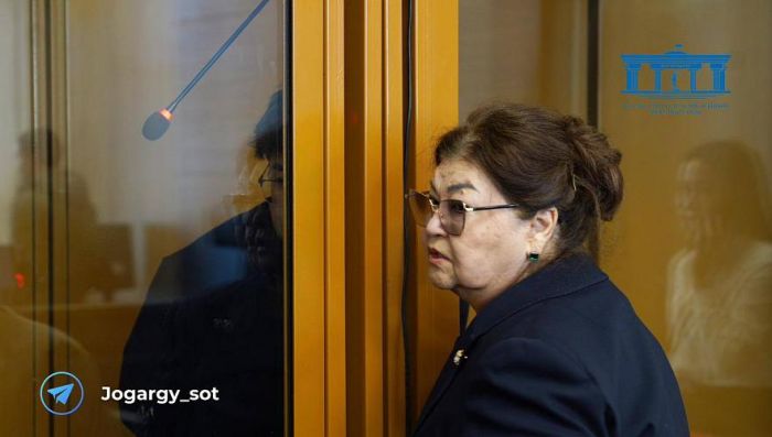 Мать Бишимбаева подала жалобу на адвоката Джохара Утебекова
