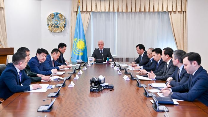 На границе Казахстана усилят контроль за вывозом ГСМ