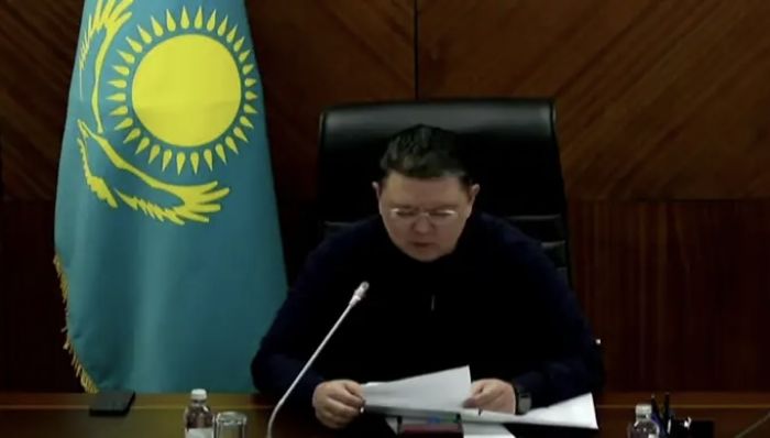 «В Атырау через 15-20 дней придёт большое количество воды»: Бозумбаев предупредил жителей