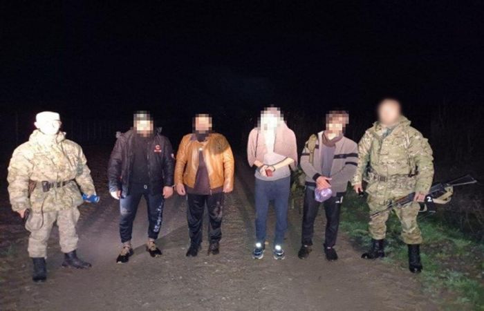 17 иностранных граждан​ задержаны при попытке незаконного пересечения госграницы
