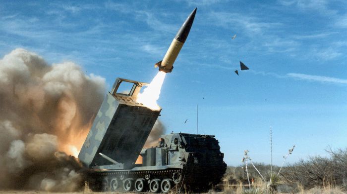 Новый пакет военной помощи США, включая ракеты ATACMS, может быть отправлен уже на следующей неделе